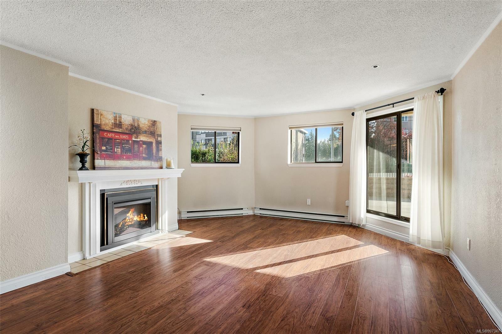 Property Photo: 1560 Hillside Ave 105 BC V8T 5B8