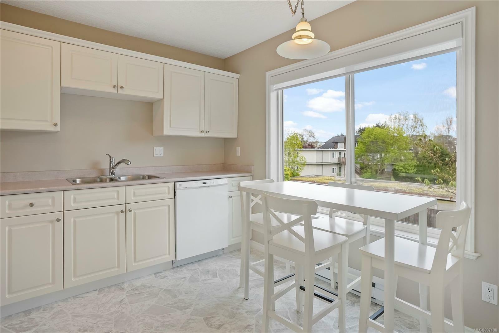 Property Photo: 9993 Fourth St 301 BC V8L 1X3