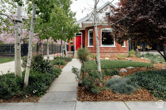 Property Photo: 753 E 500 S UT 84102