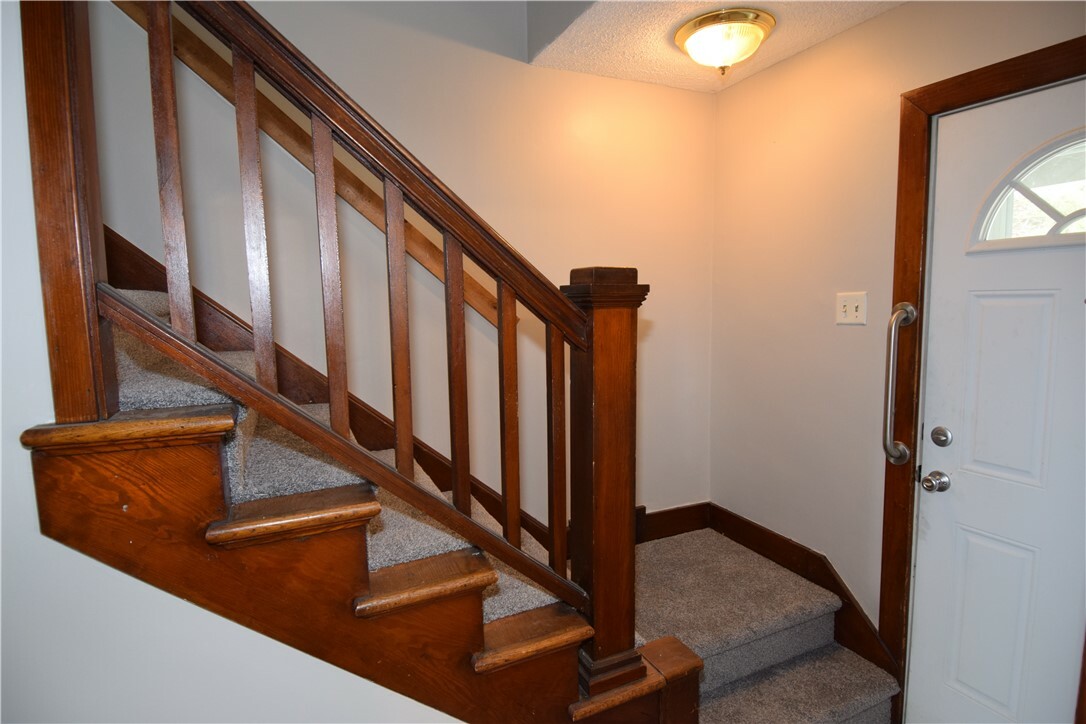 Property Photo: 825 Pine Street PA 15003
