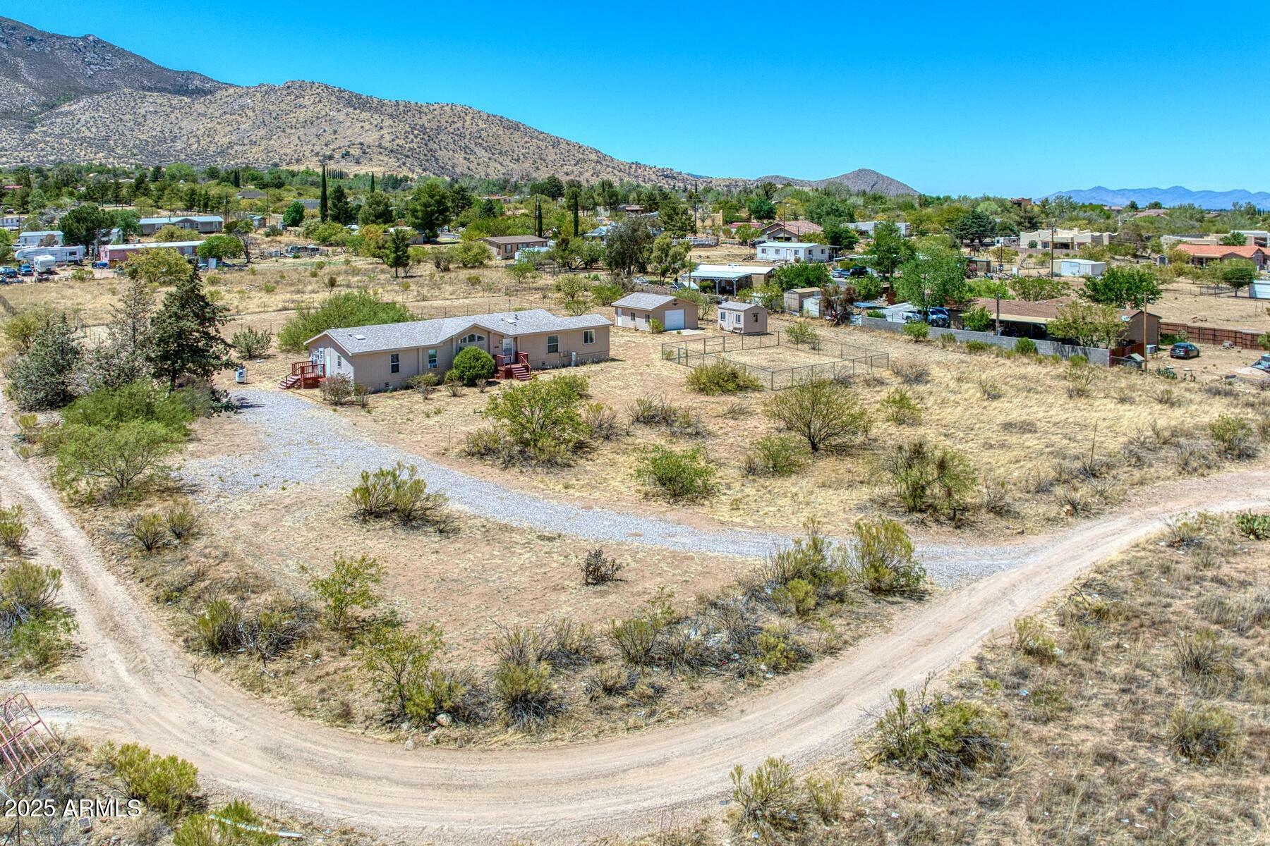 Property Photo: 5131 E Bristlecone Lane AZ 85615