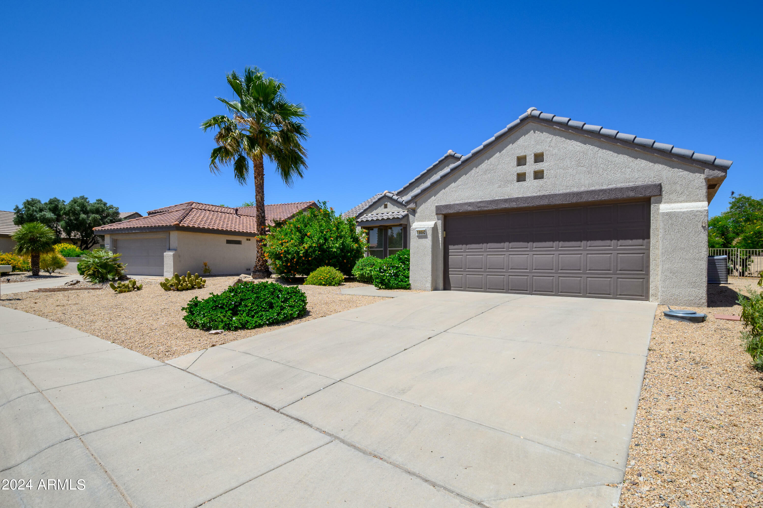 Property Photo: 19892 N Shadow Mountain Drive AZ 85374