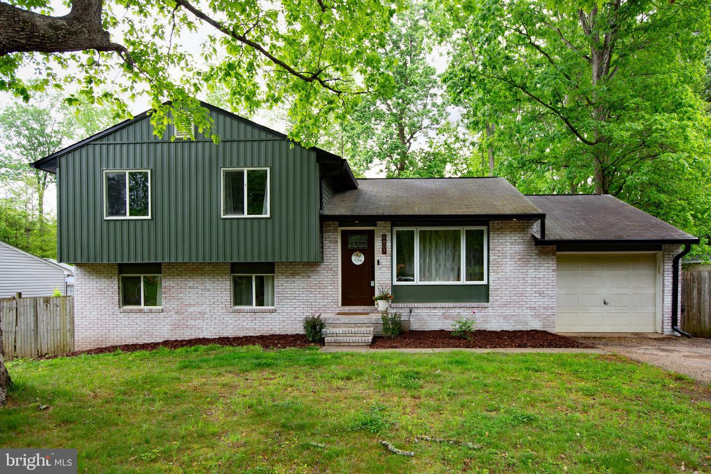 6807 Wild Turkey Drive  Spotsylvania VA 22553 photo