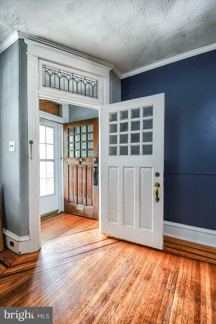 Property Photo: 1635 Dekalb Street PA 19401