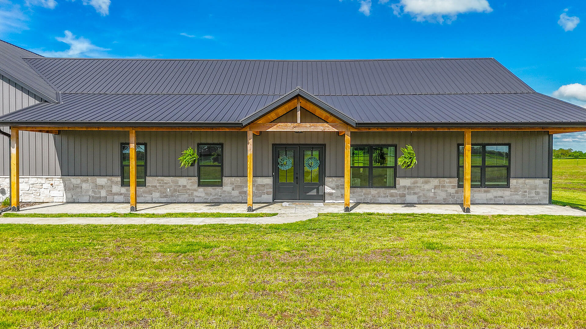 Property Photo: 7495 N Rte Z MO 65202