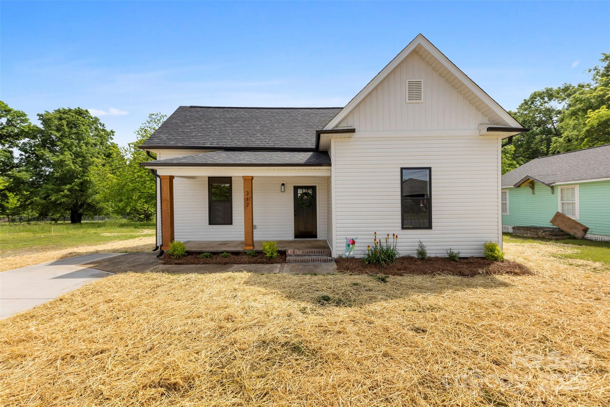 Property Photo: 317 S Pink Street NC 28021