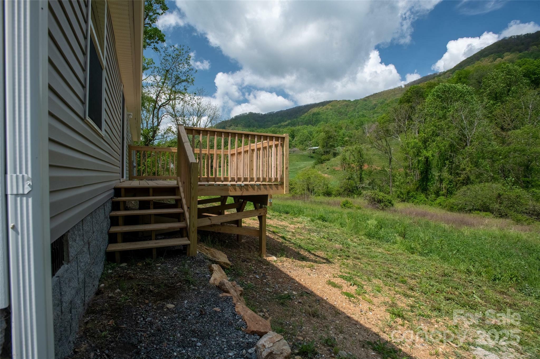 Property Photo: 1455 Newfound Road NC 28748