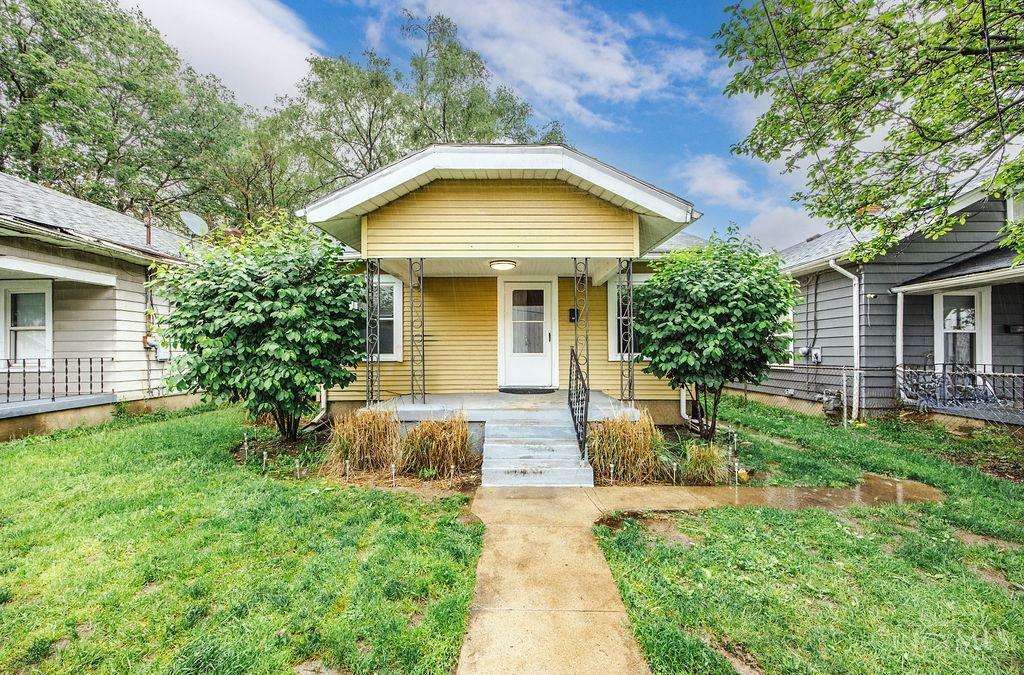 Property Photo: 1815 Baltimore Street OH 45044