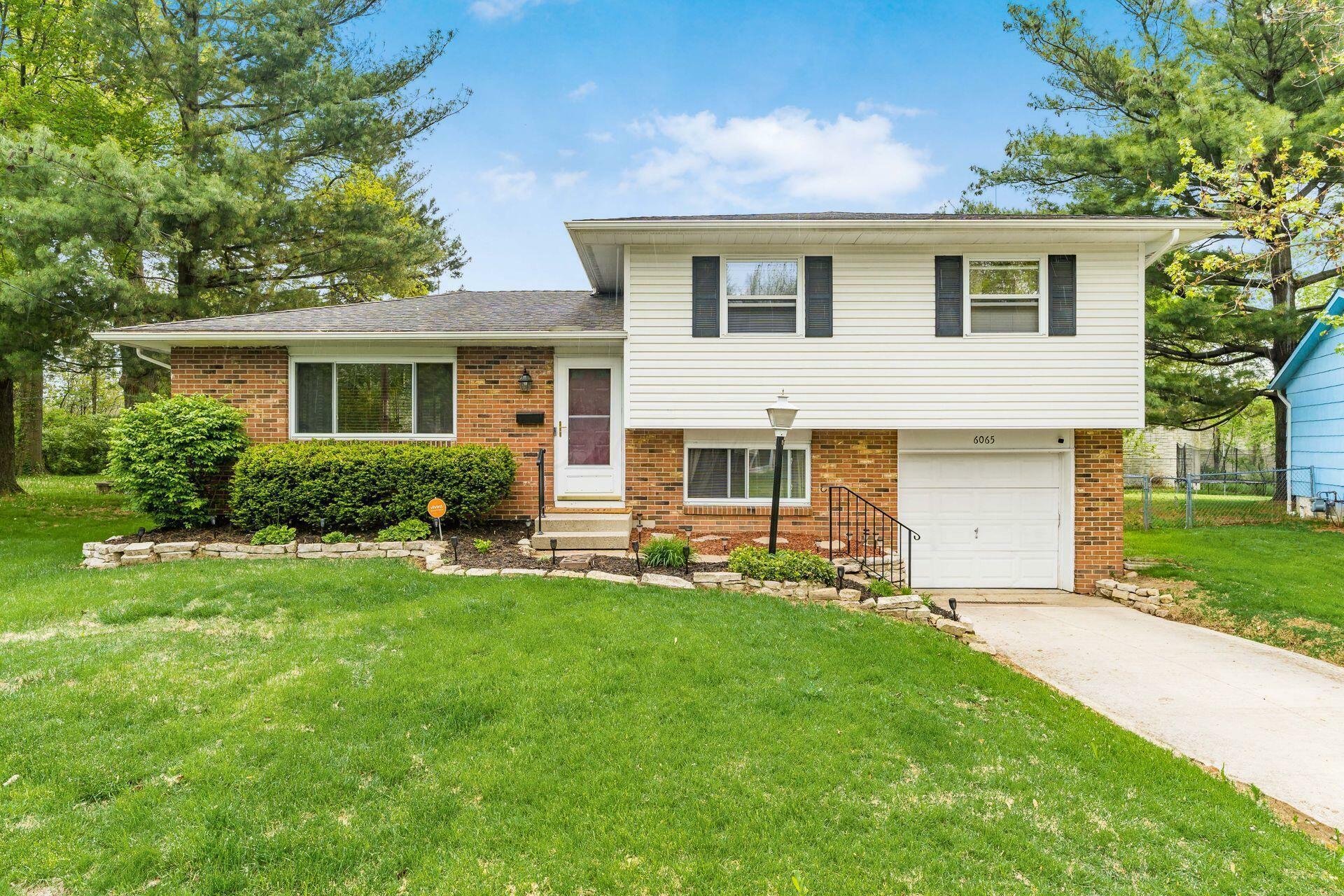 Property Photo: 6065 Batavia Road OH 43081