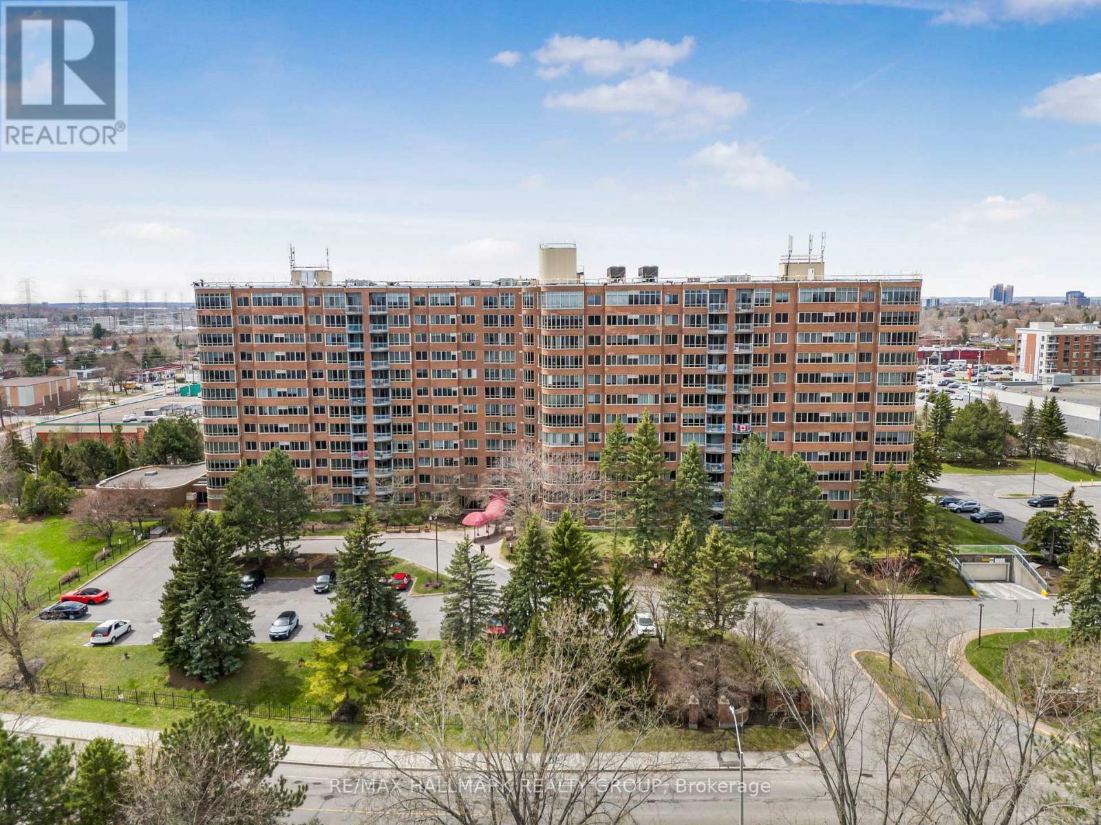 Property Photo:  100 Grant Carman Drive 1109  ON K2E 8B8 