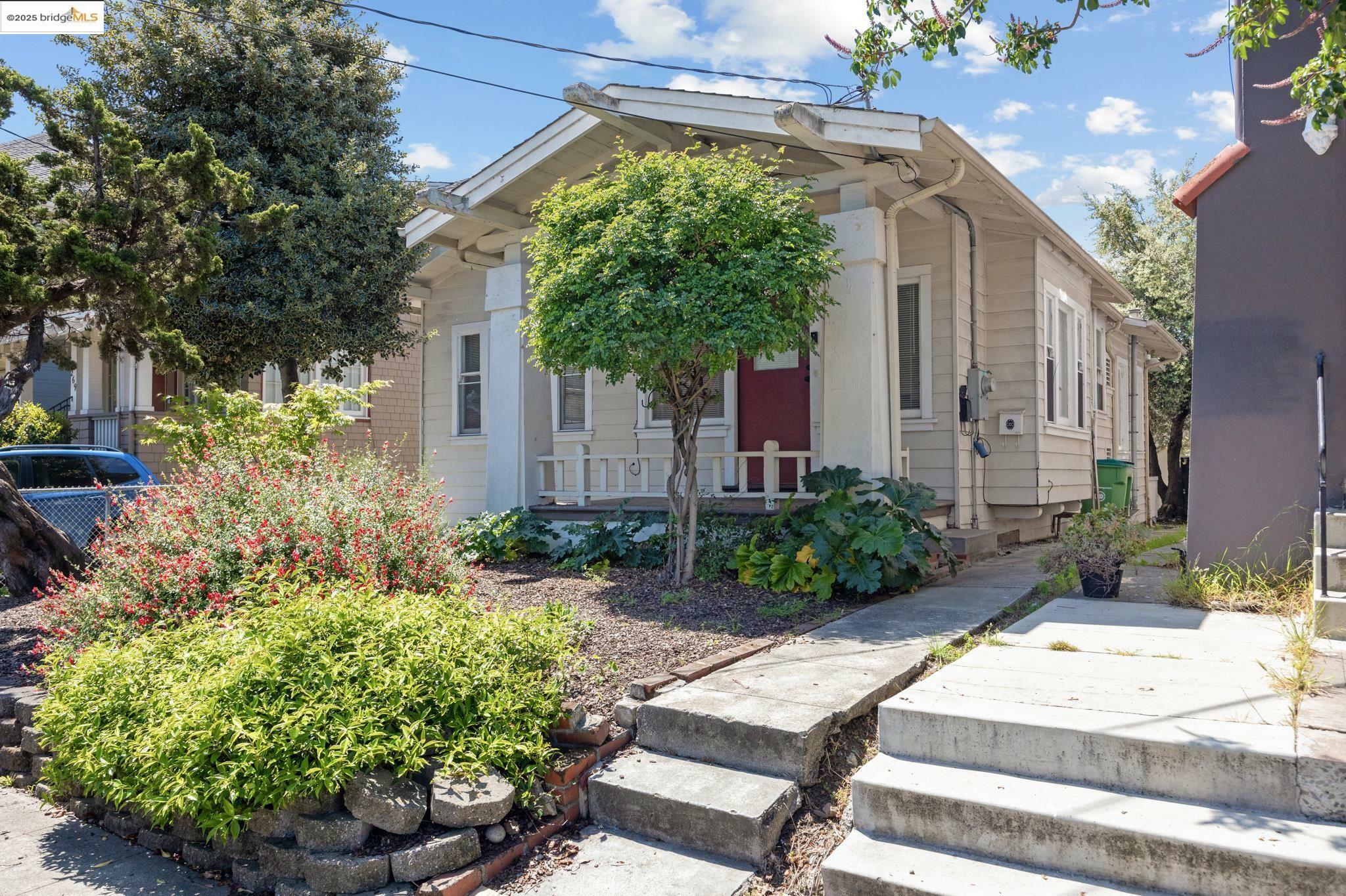 271 38th St  Oakland CA 94611 photo