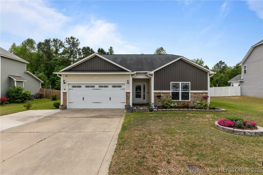 Property Photo: 160 Meherrin Loop NC 28376