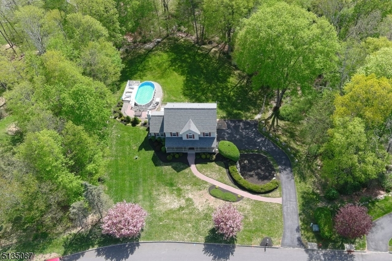 Property Photo: 1 Fieldstone Trl NJ 07871