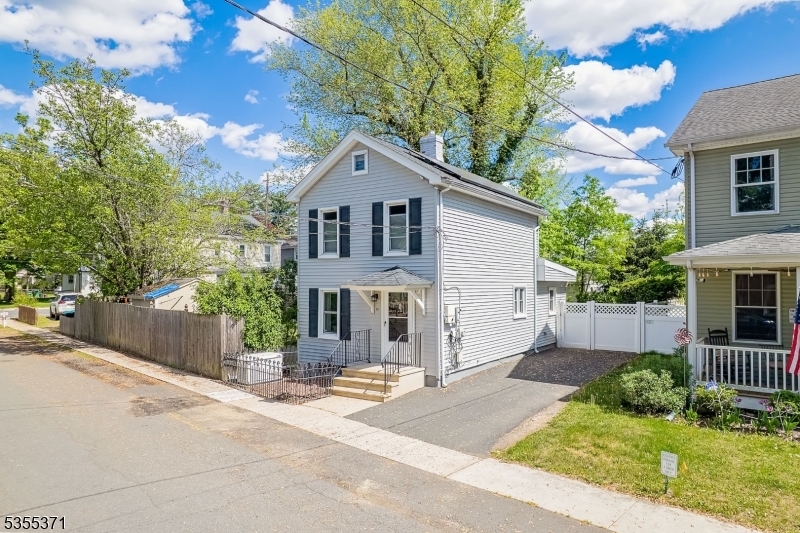 Property Photo: 11 Union St NJ 08528
