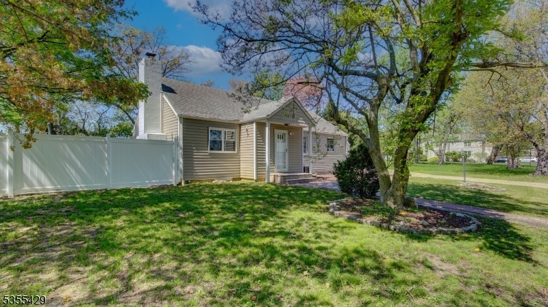 Property Photo: 23 Serviss Ave NJ 08816