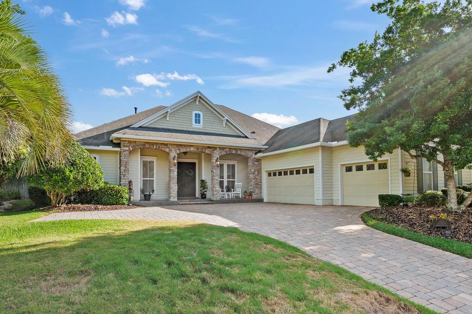 Property Photo: 13556 NW 8th Road FL 32669