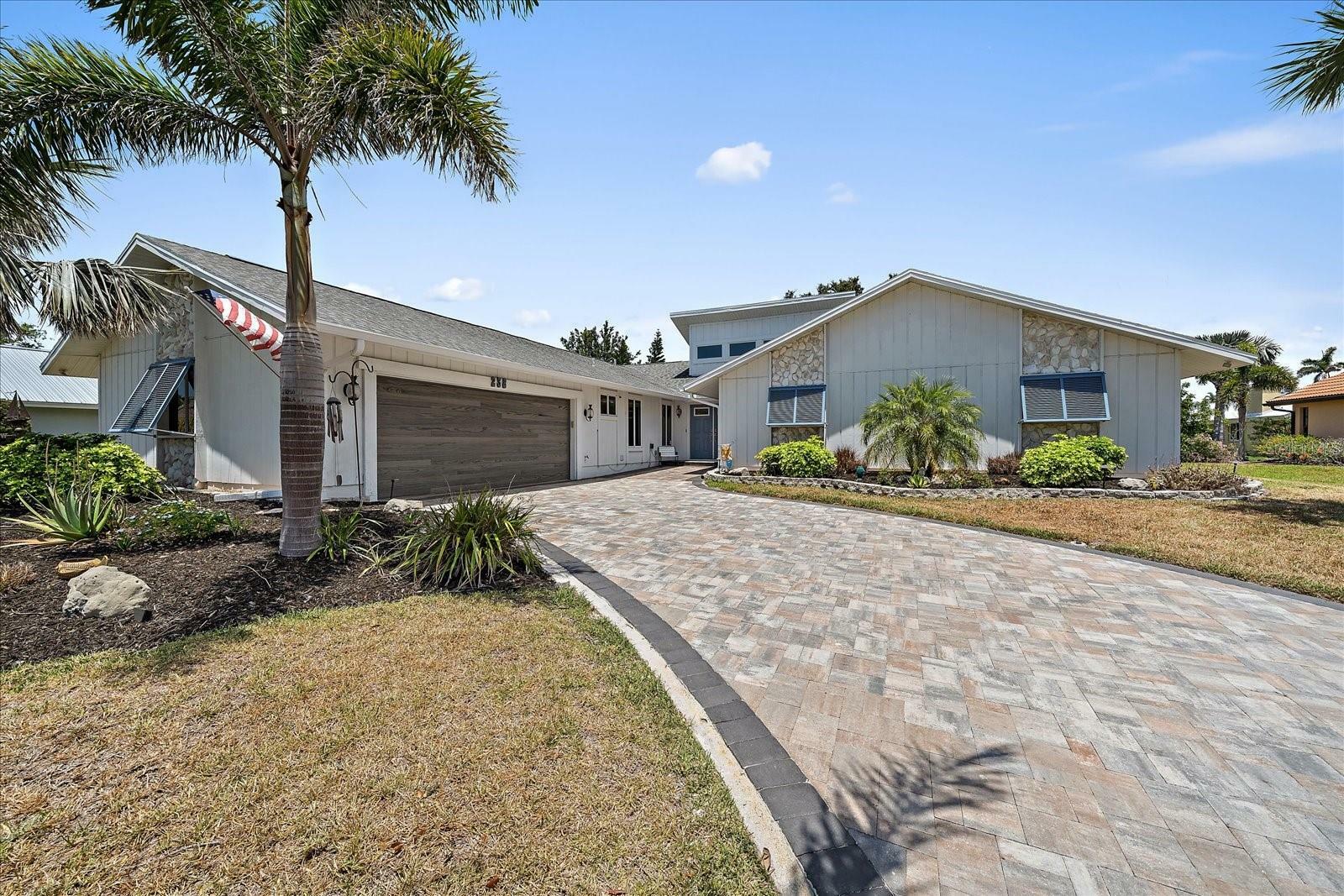 Property Photo: 238 Lookout Point Drive FL 34229