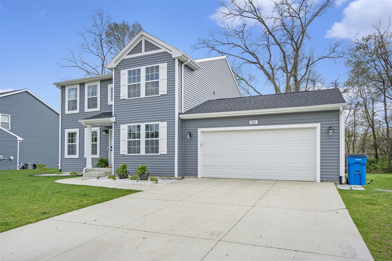 621 Arizona Boulevard  Three Rivers MI 49093 photo