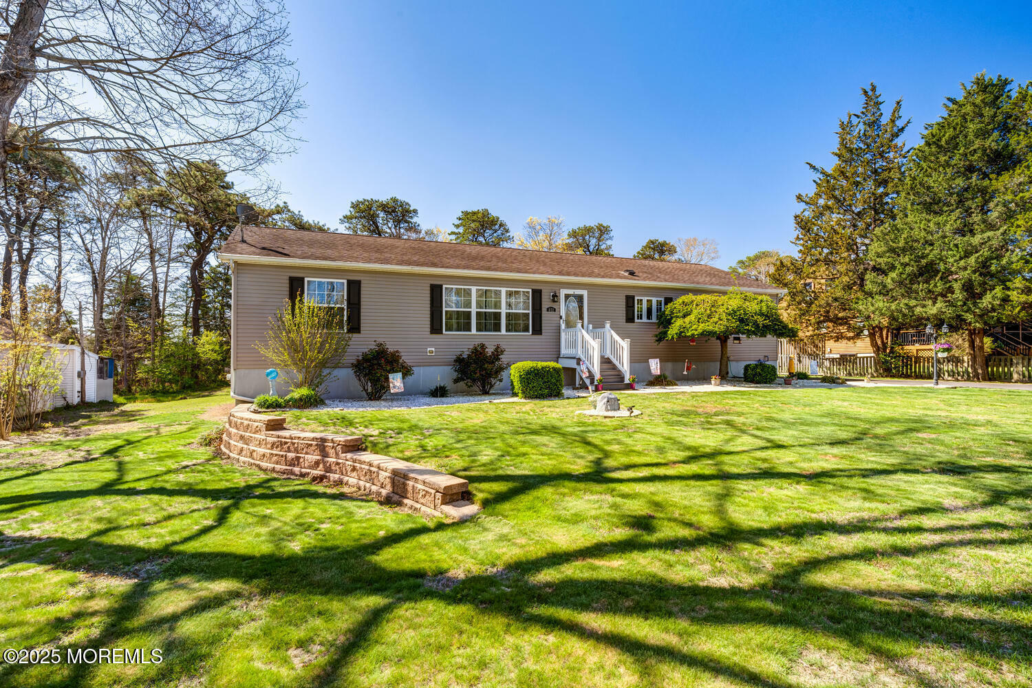 Property Photo: 672 Julian Court NJ 08092