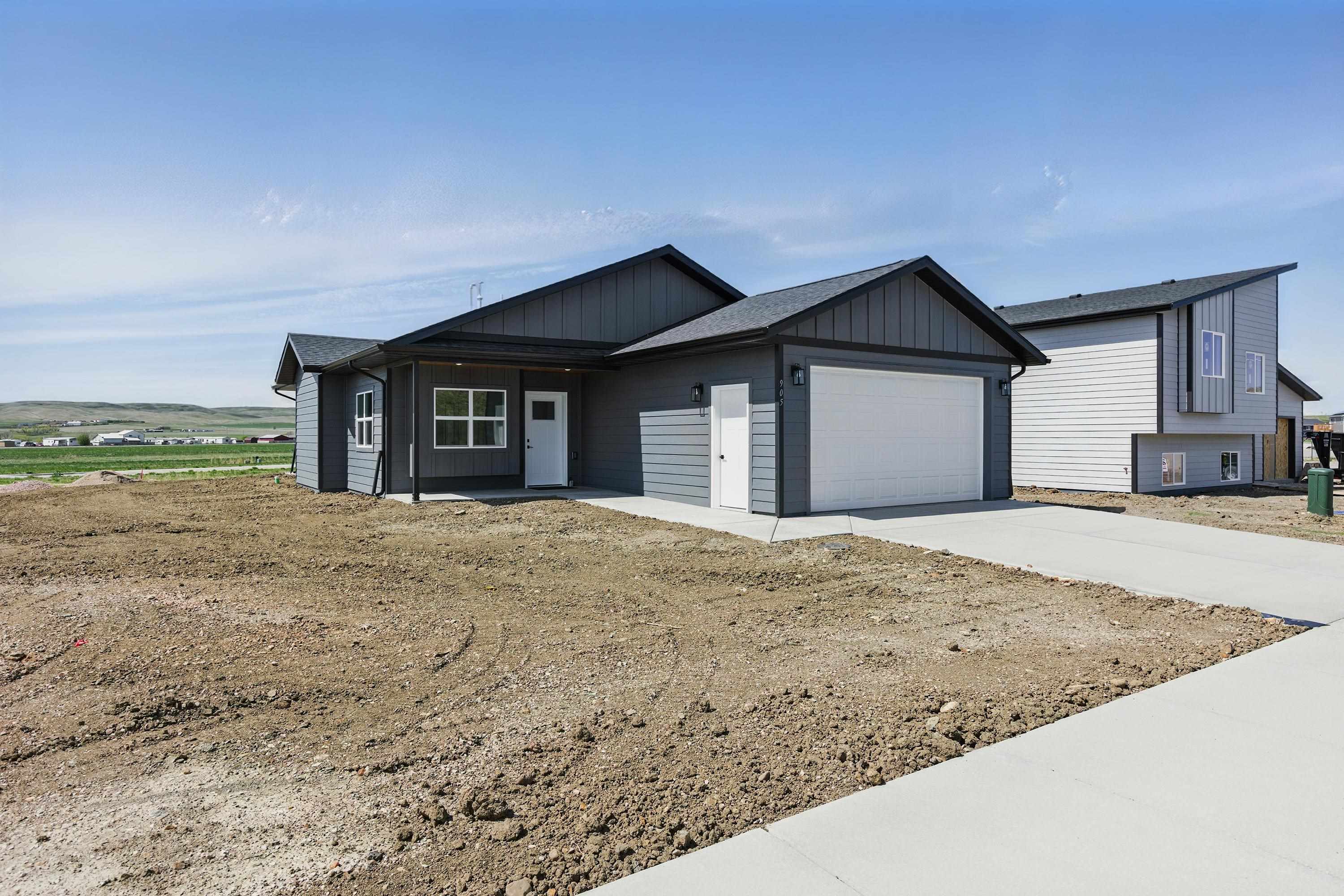 Property Photo: 905 Bennington Drive SD 57719