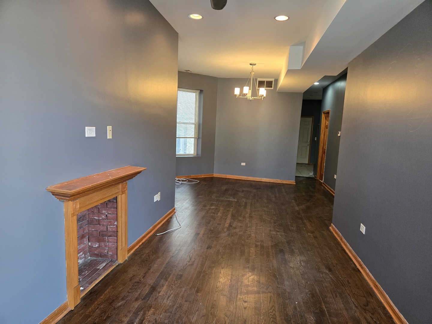 Property Photo: 948 N California Avenue IL 60622