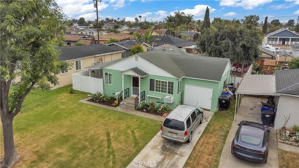 Property Photo:  10913 Alclad Avenue  CA 90605 