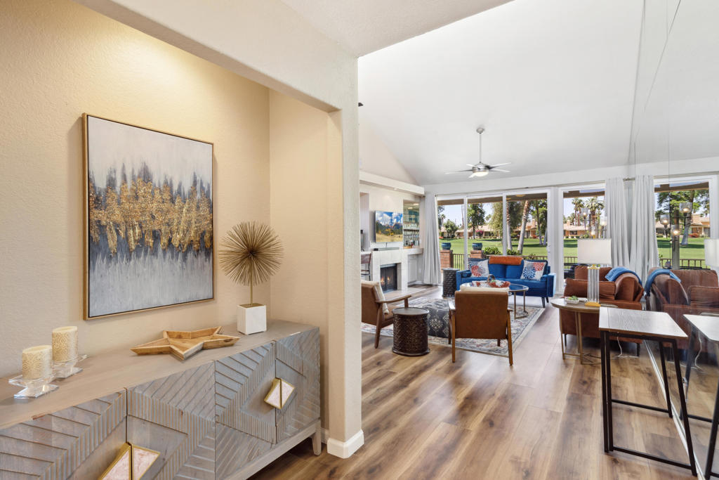 Property Photo:  428 Sierra Madre S  CA 92260 
