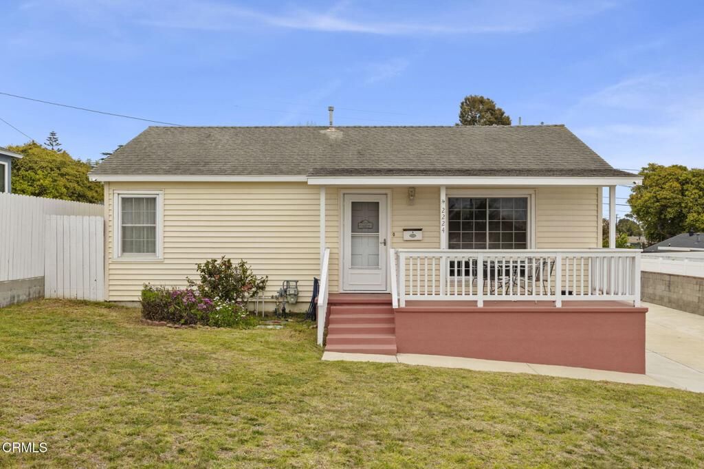 Property Photo:  2224 Anthony Drive  CA 93003 