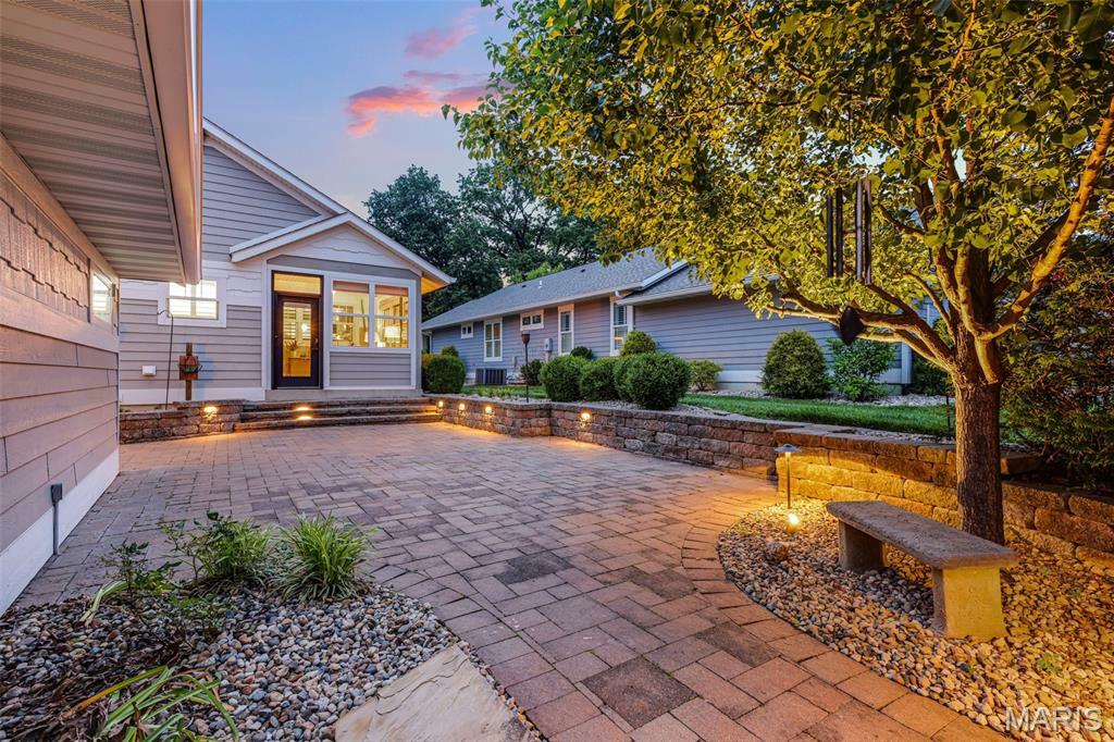 Property Photo:  1420 Randle Street  IL 62025 
