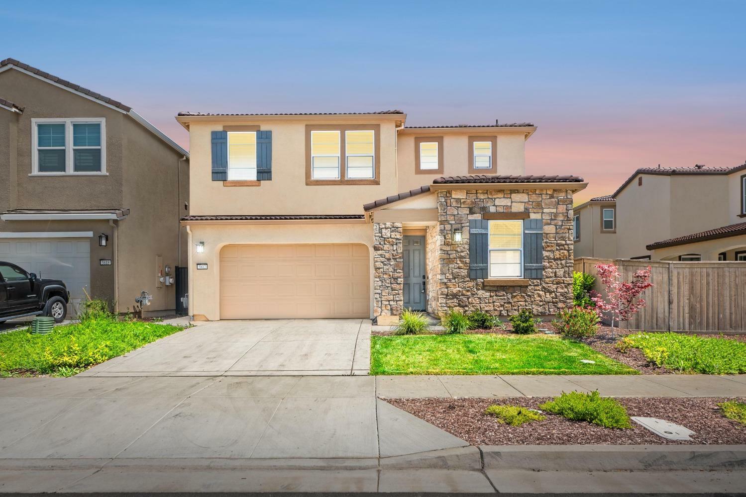 5812 Harveston Way  Sacramento CA 95835 photo