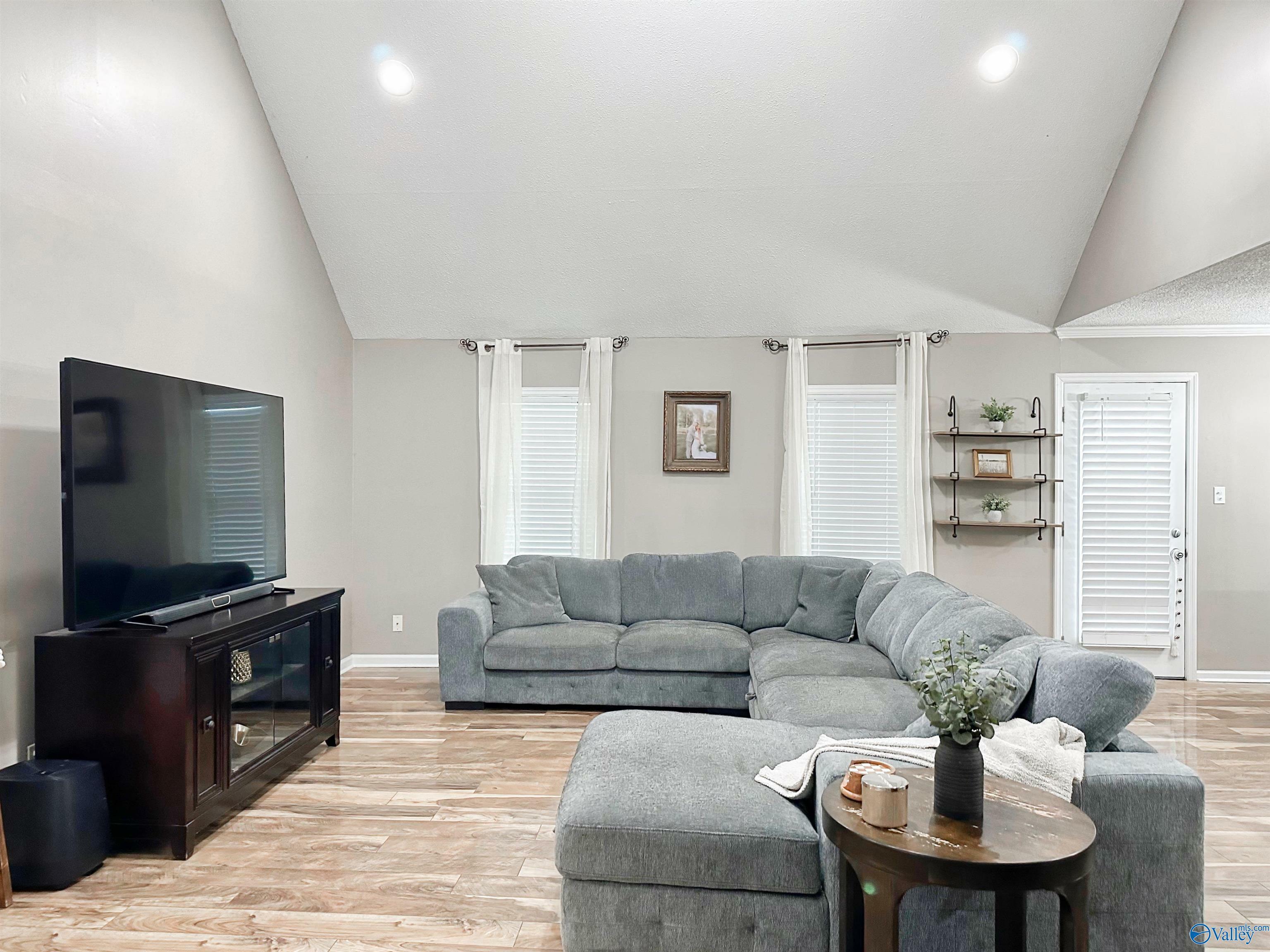 Property Photo: 108 Mountain Home Road AL 35673