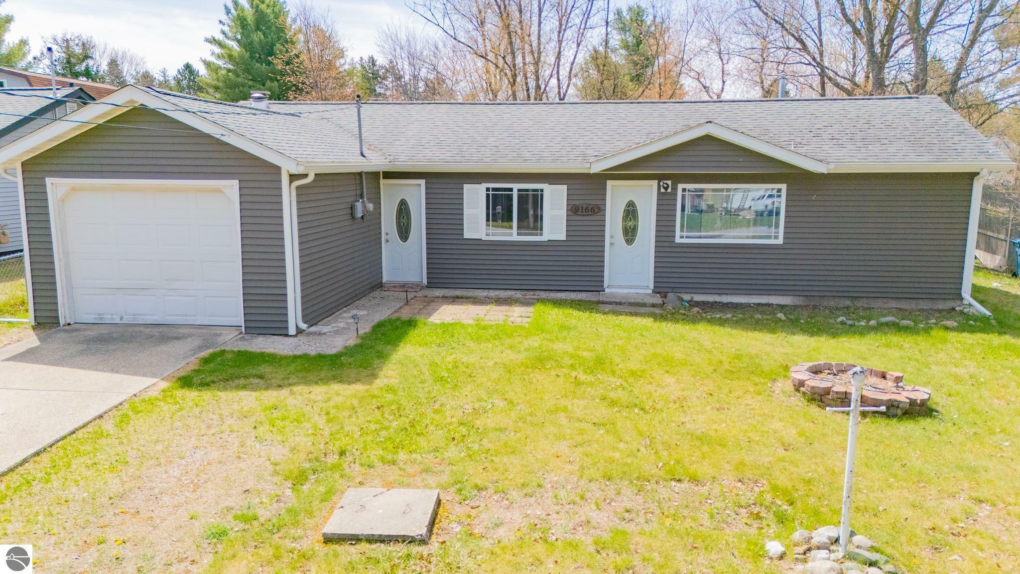 9166 Michigan Avenue  St Helen MI 48656 photo