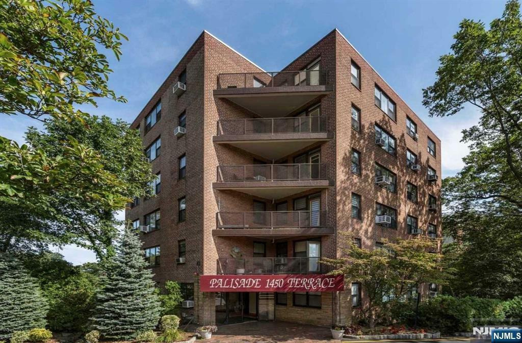 Property Photo: 1450 Palisade 6E NJ 07024