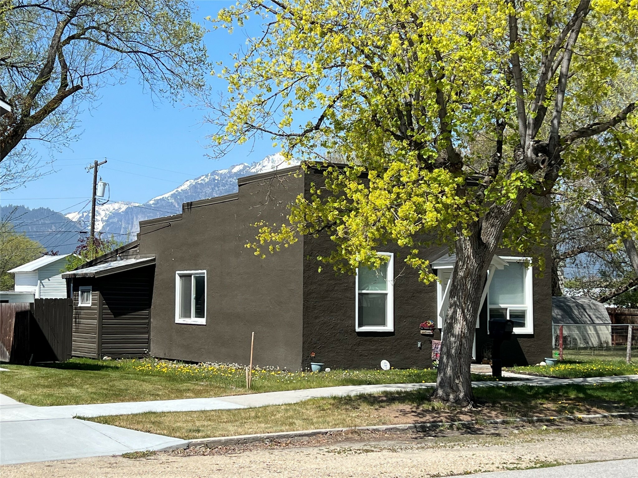 Property Photo: 509 N 5th Street MT 59840