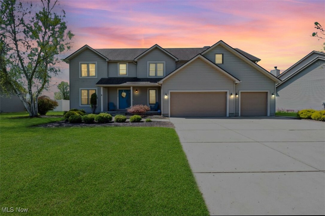 Property Photo: 7818 Huntington Circle OH 44512