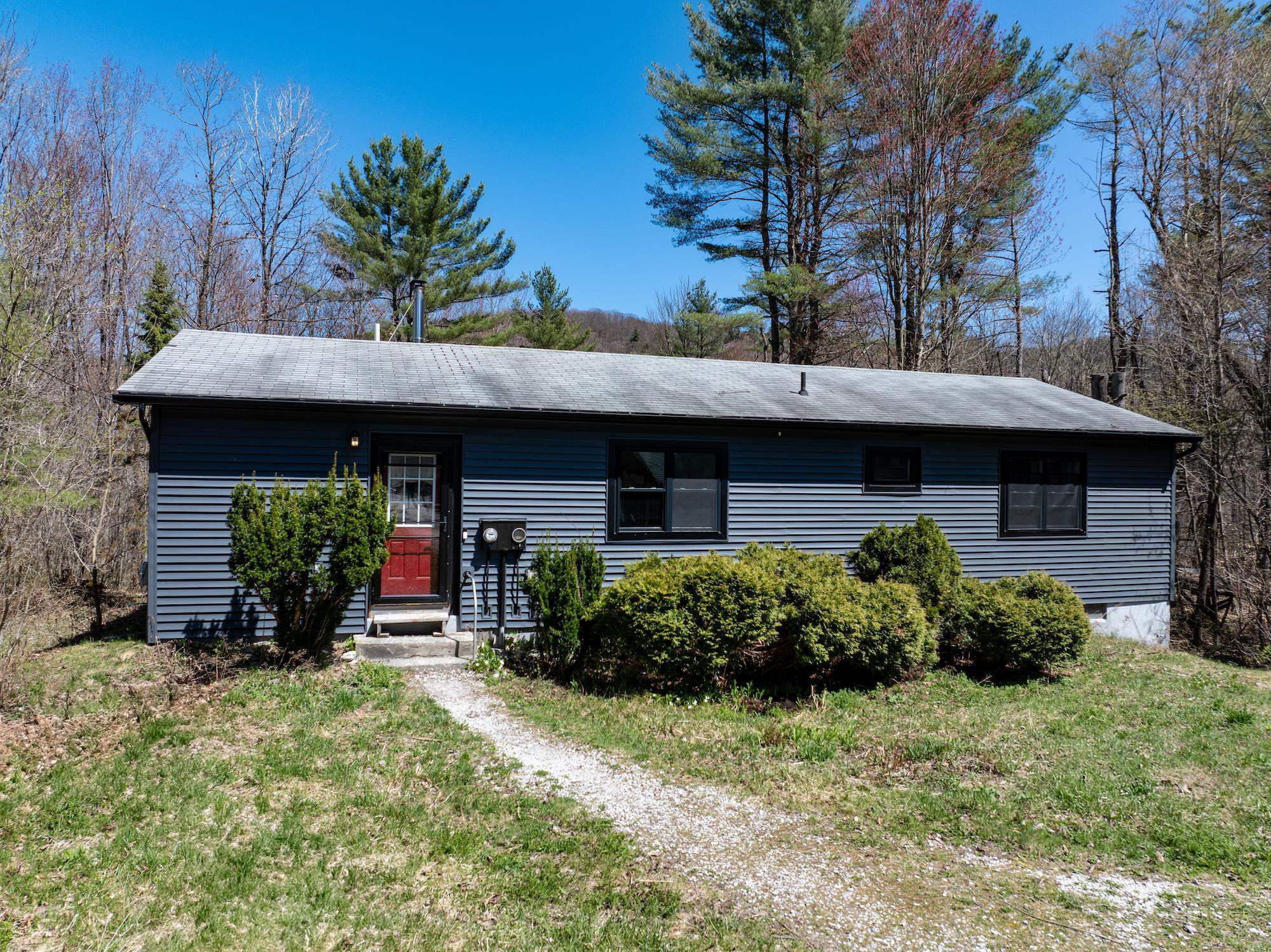 Property Photo: 1884 North Road VT 05461