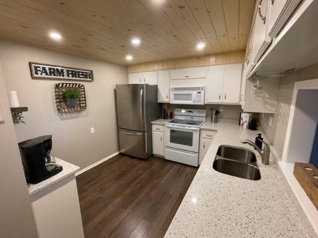 Property Photo: 1077 Sibley Memorial Highway 305 MN 55118