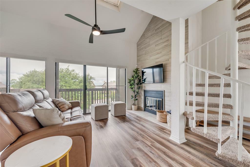 Property Photo: 1238 Signal Ridge Place TX 75032