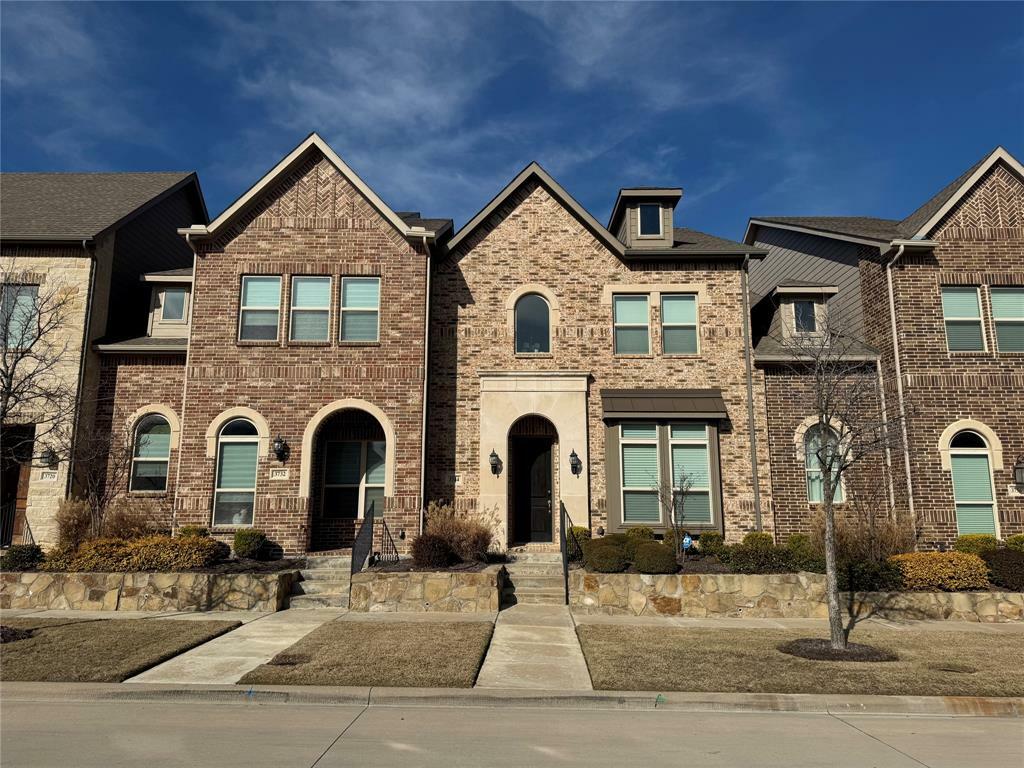 Property Photo: 3744 Wellesley TX 75034
