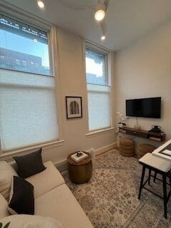 Property Photo:  483 Beacon St 12B  MA 02115 