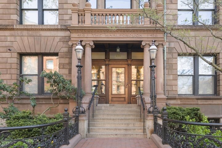 Property Photo:  416 Marlborough St 504  MA 02115 