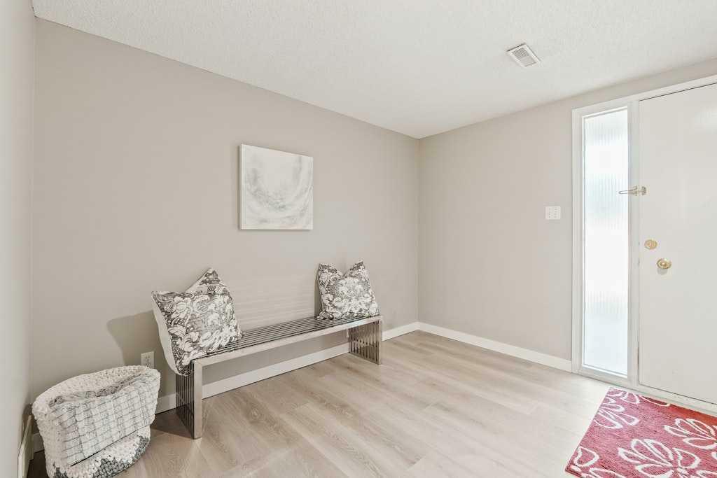 Property Photo: 10714 Braeside Drive SW AB T2W 1C1