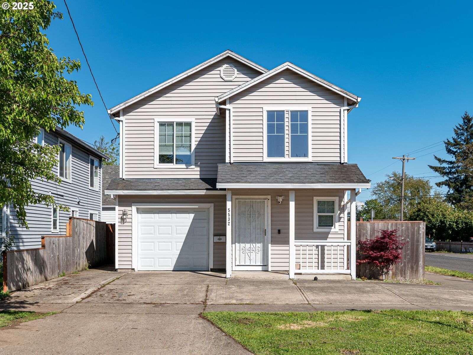 Property Photo:  5532 SE 89th Ave  OR 97266 