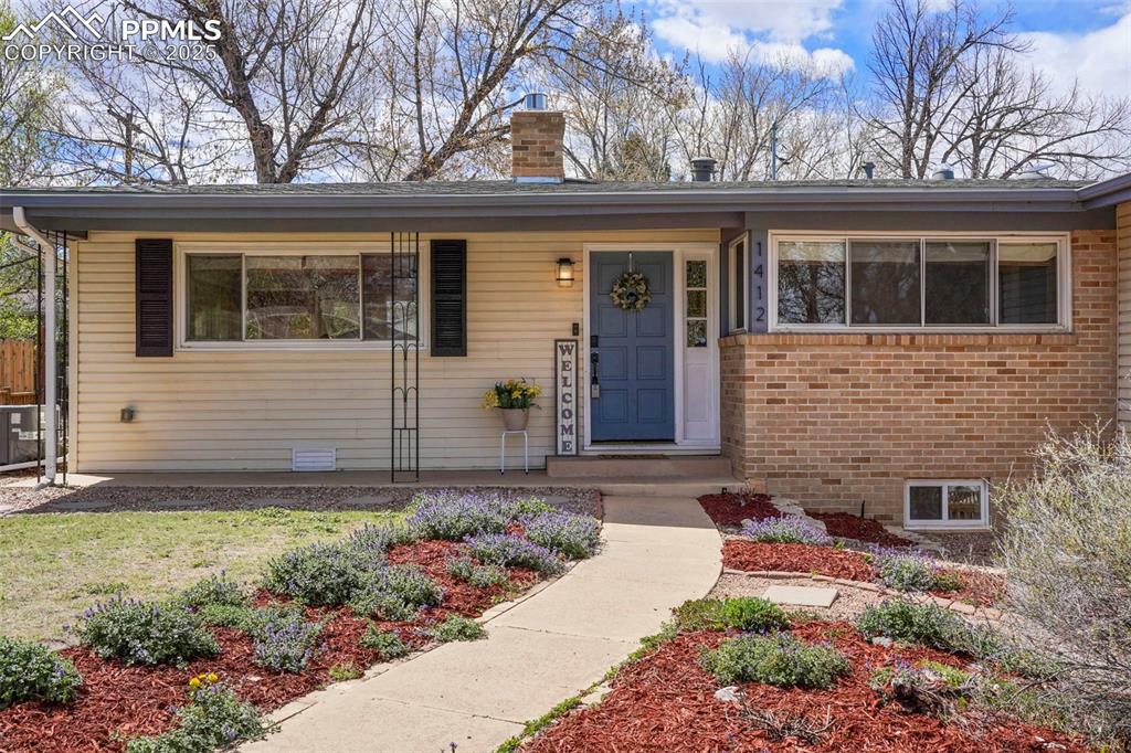 Property Photo: 1412 Iowa Avenue CO 80909