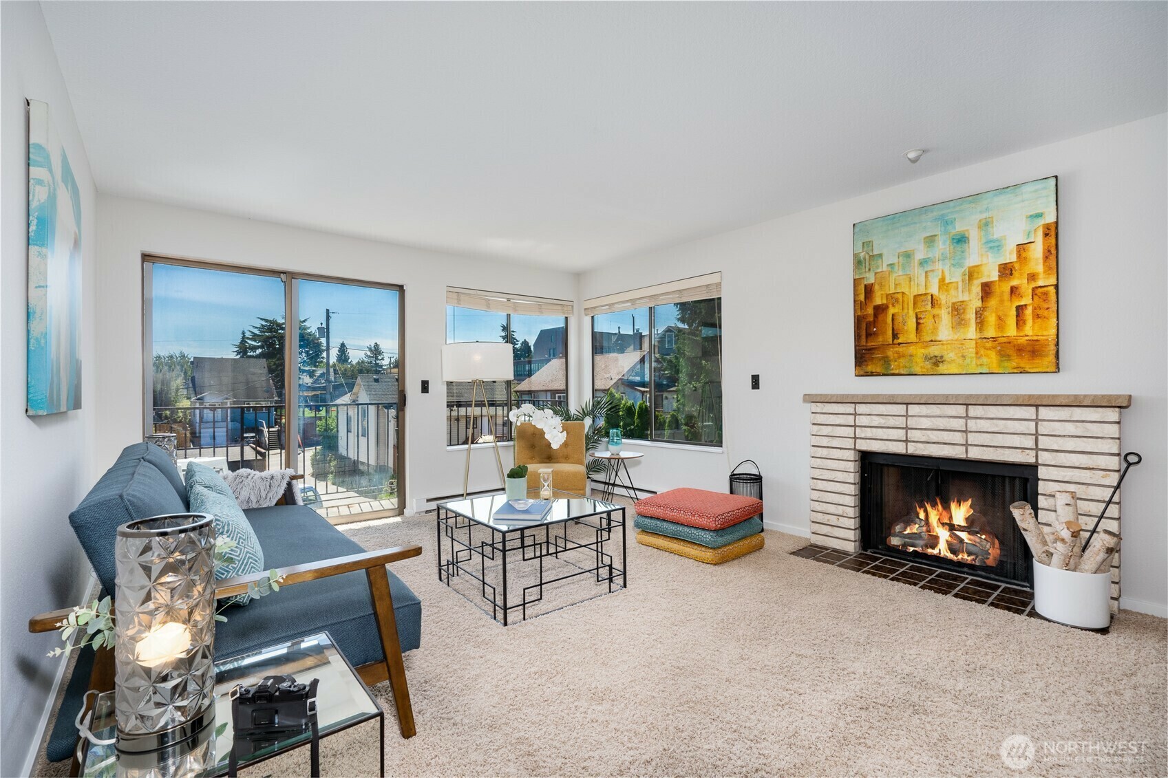 Property Photo:  8015  Greenwood Avenue N 404  WA 98103 