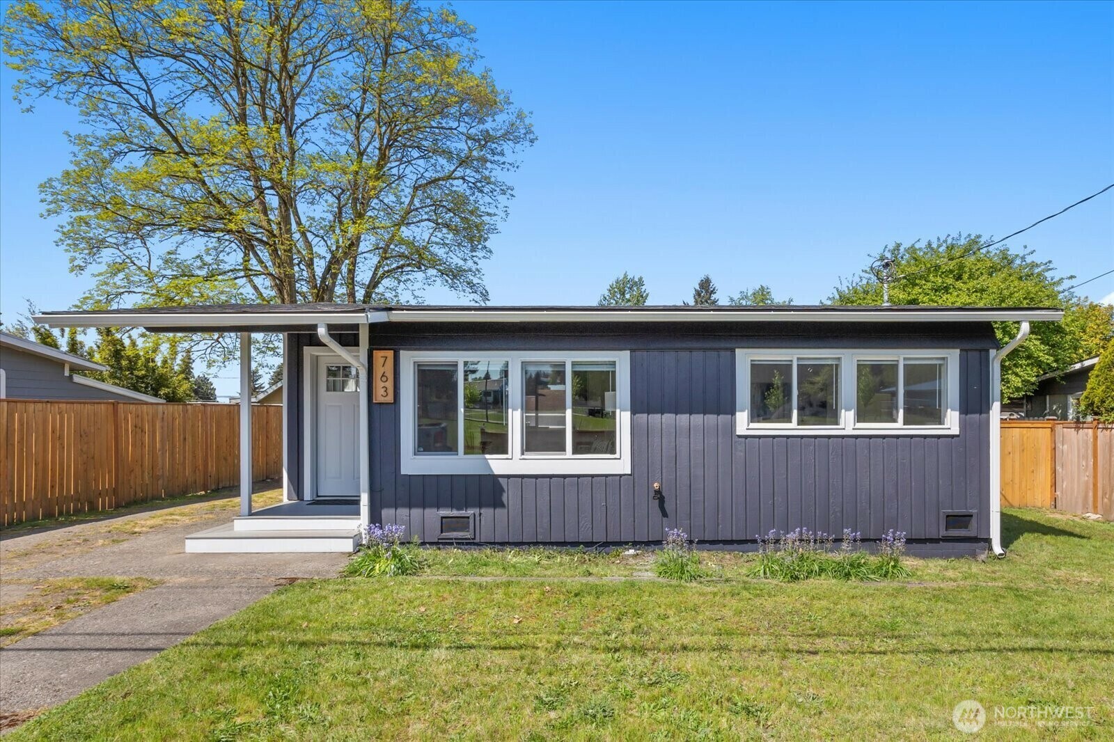 Property Photo: 763 Edmonds Avenue NE WA 98056