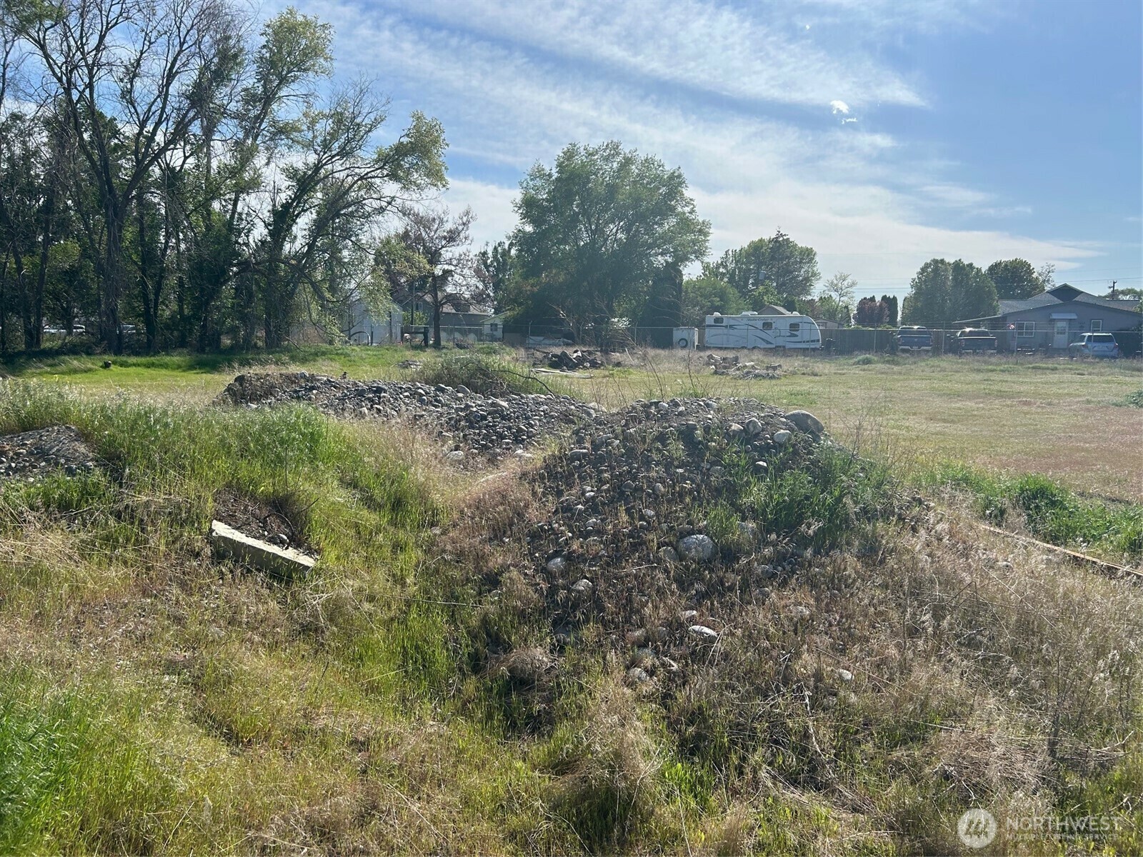Property Photo: 7895 Brunch Road NE WA 98837