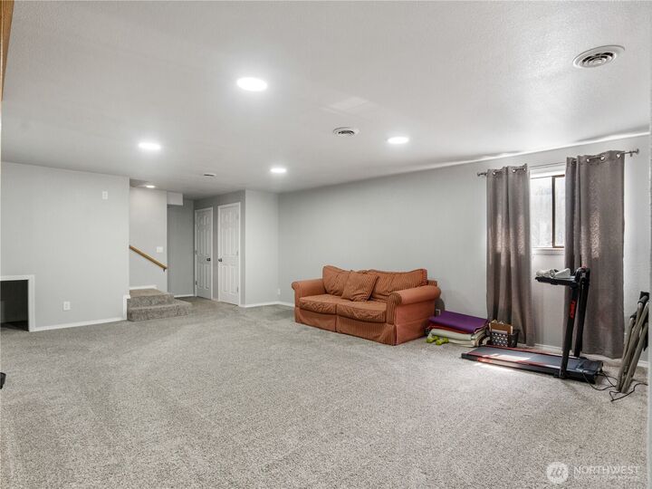 Property Photo:  3019 NE Road H  WA 98837 