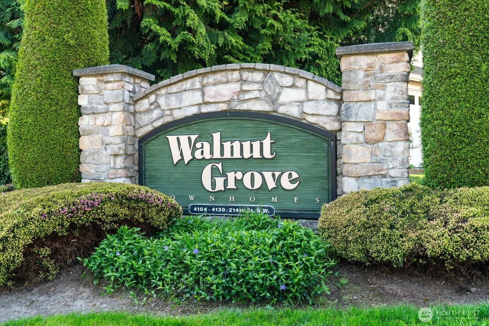 Property Photo: 4122 214th Street SW C WA 98043
