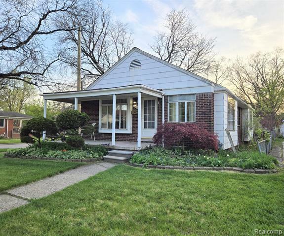 11301 Arnold  Redford Twp MI 48239 photo